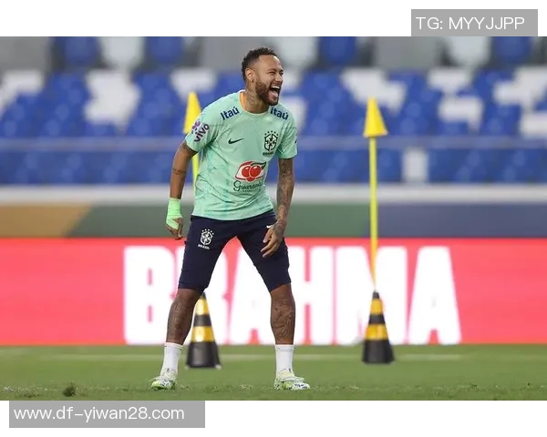 太阳报：一巴西球员在泰国酒吧企图逃单，还进犯了女老板